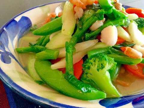 春野菜と魚介のコンソメ煮♩(冷凍野菜を使って簡単)